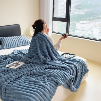 Hot Sales - 🔥🔥50% OFF🔥🔥🛏️Thickened rabbit plush&milk velvet cover blanket